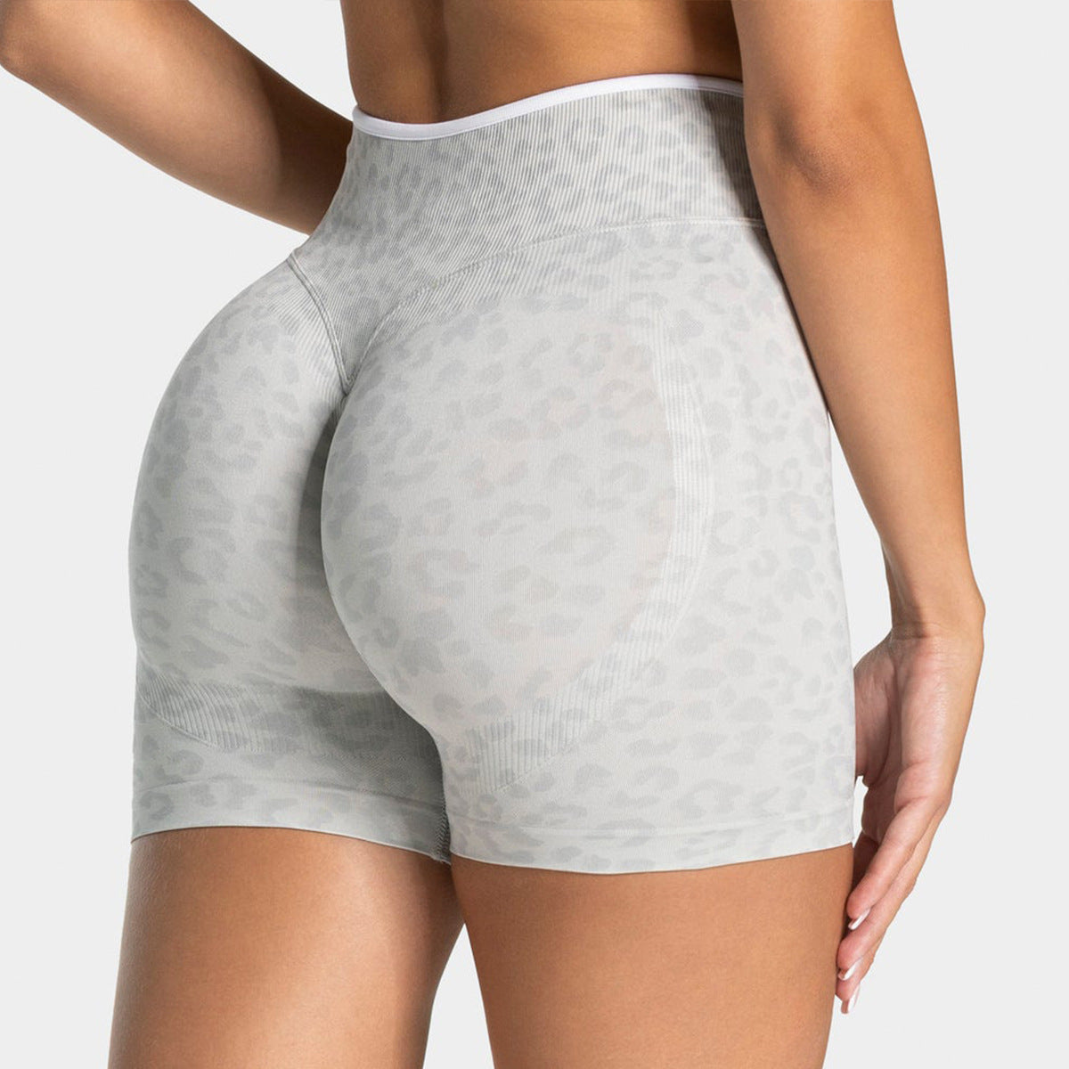 Quick-dry Seamless Yoga Shorts With High Elasticity, Tummy Control, Color-blocked High Waist, Butt-lifting Design, Tight Fit, Suitable For Outdoor Wear, Running And Peach-shaped Hip Fitness Shorts by Ricaloux