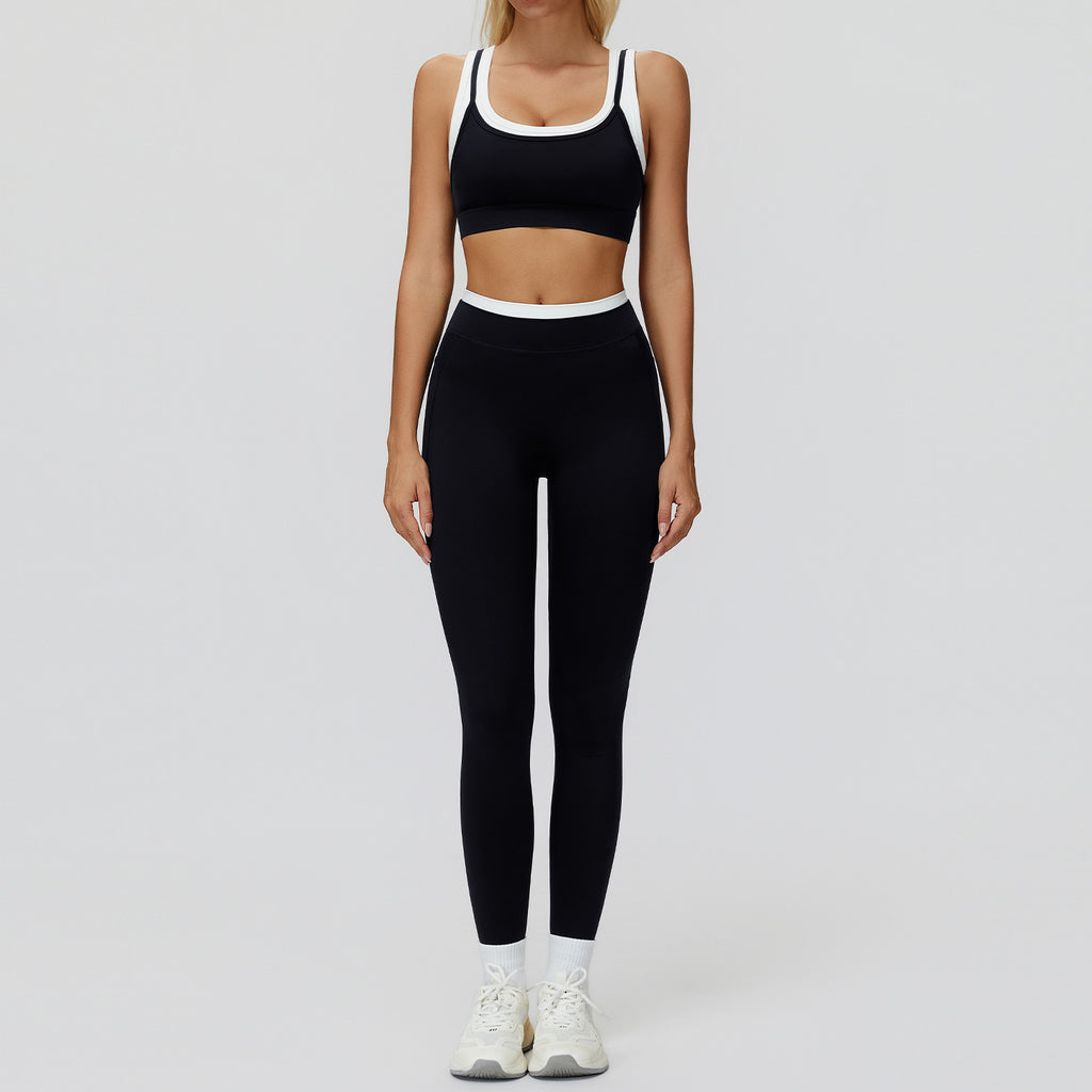 Contrast Nude Yoga Suit Thread by Ricaloux