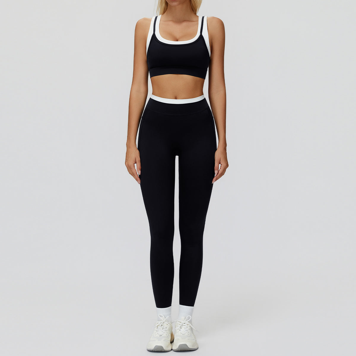 Contrast Nude Yoga Suit Thread by Ricaloux