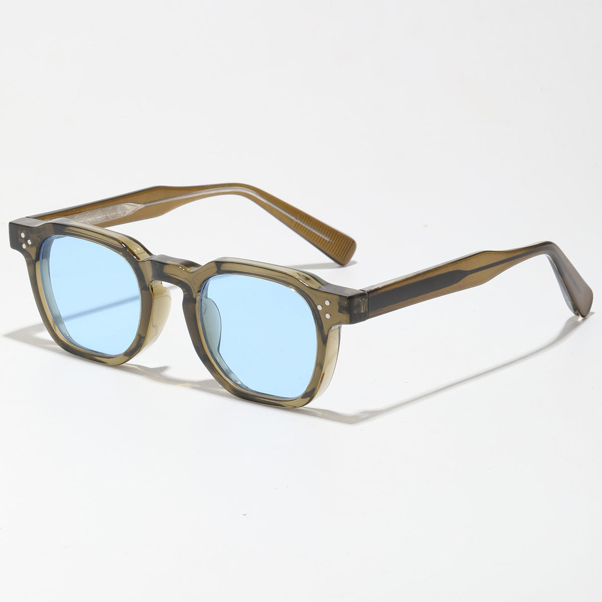 Retro-style Fashion Sunglasses For Men And Women by Ricaloux