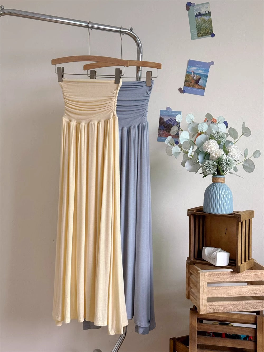 One-shoulder Figure-flattering Long-sleeve Slim-fit High-waist Skirt Two-piece Set by Ricaloux
