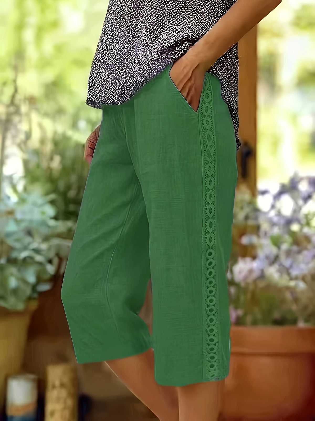 Elegant Side-rimmed Slanted-pocket Casual Capri Pants by Ricaloux
