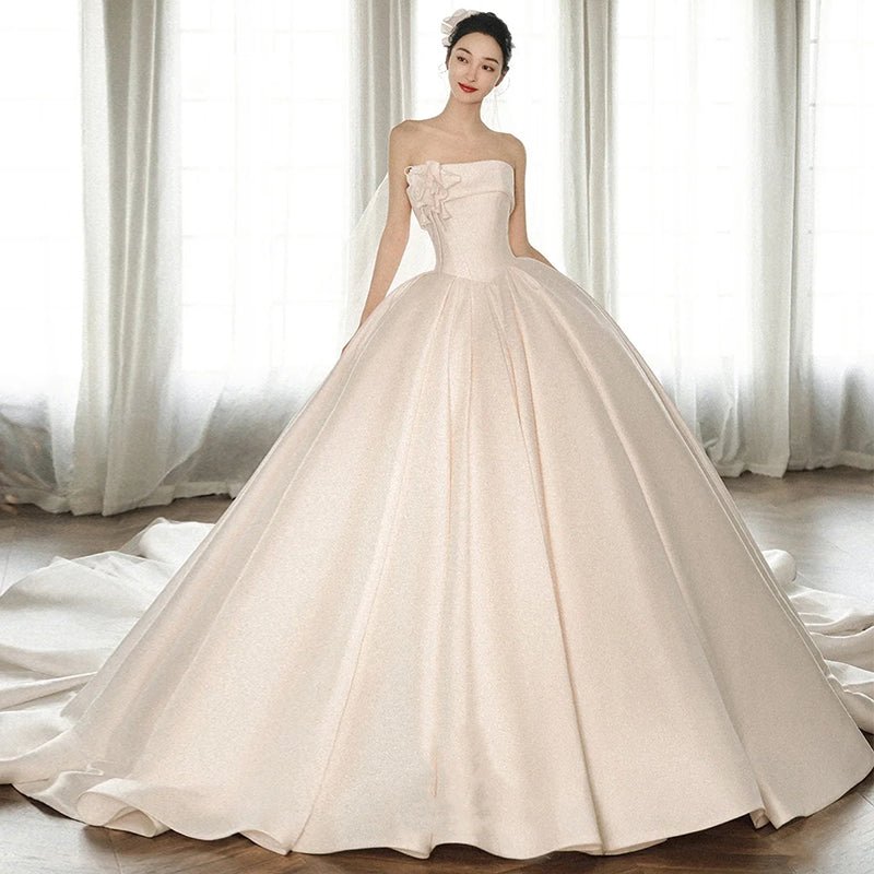 A Strapless Dress With A Big Train - RICALOUX