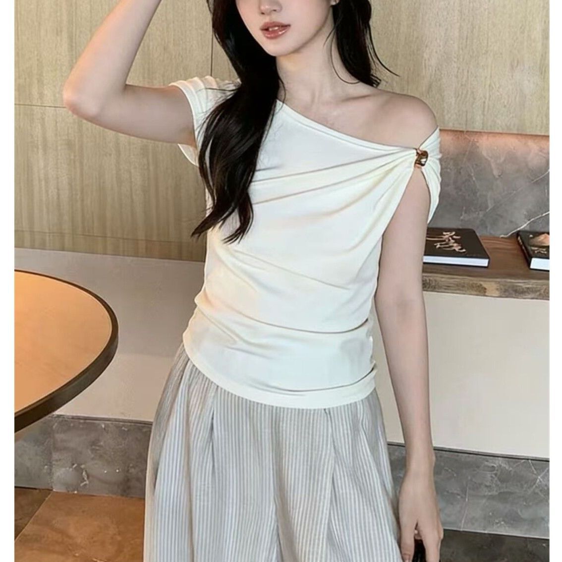 Slim-fit Cropped Top New Short-sleeve Style – Premium 0 | RICALOUX