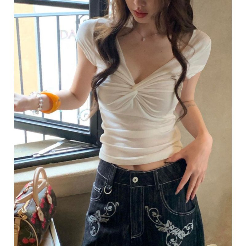 V-neck Knotted Short-sleeve T-shirt For Women by Ricaloux