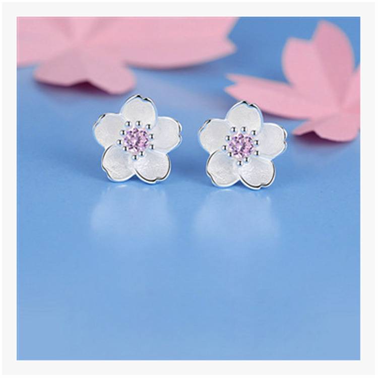 Floral silver jewelry for women by Ricaloux