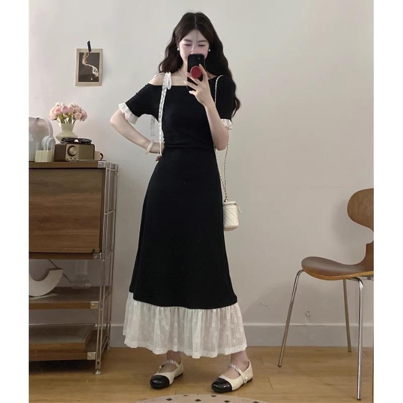 Fitted-waist Figure-flattering Long Lace-panel Dress – Premium 0 | RICALOUX