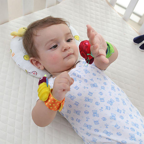 Beetle Bee Wristband Toy For Babies - RICALOUX