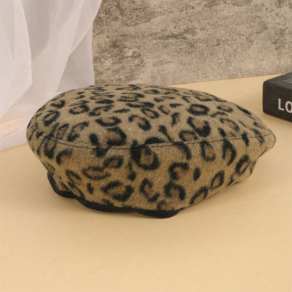 Men's And Women's Identical Leopard Print Texture PU Leather Base Cap To Enhance The Atmosphere, Sweet And Cool Girl Style Fedora Hat, Suitable For Outdoor Shopping, Daily Dates. by Ricaloux