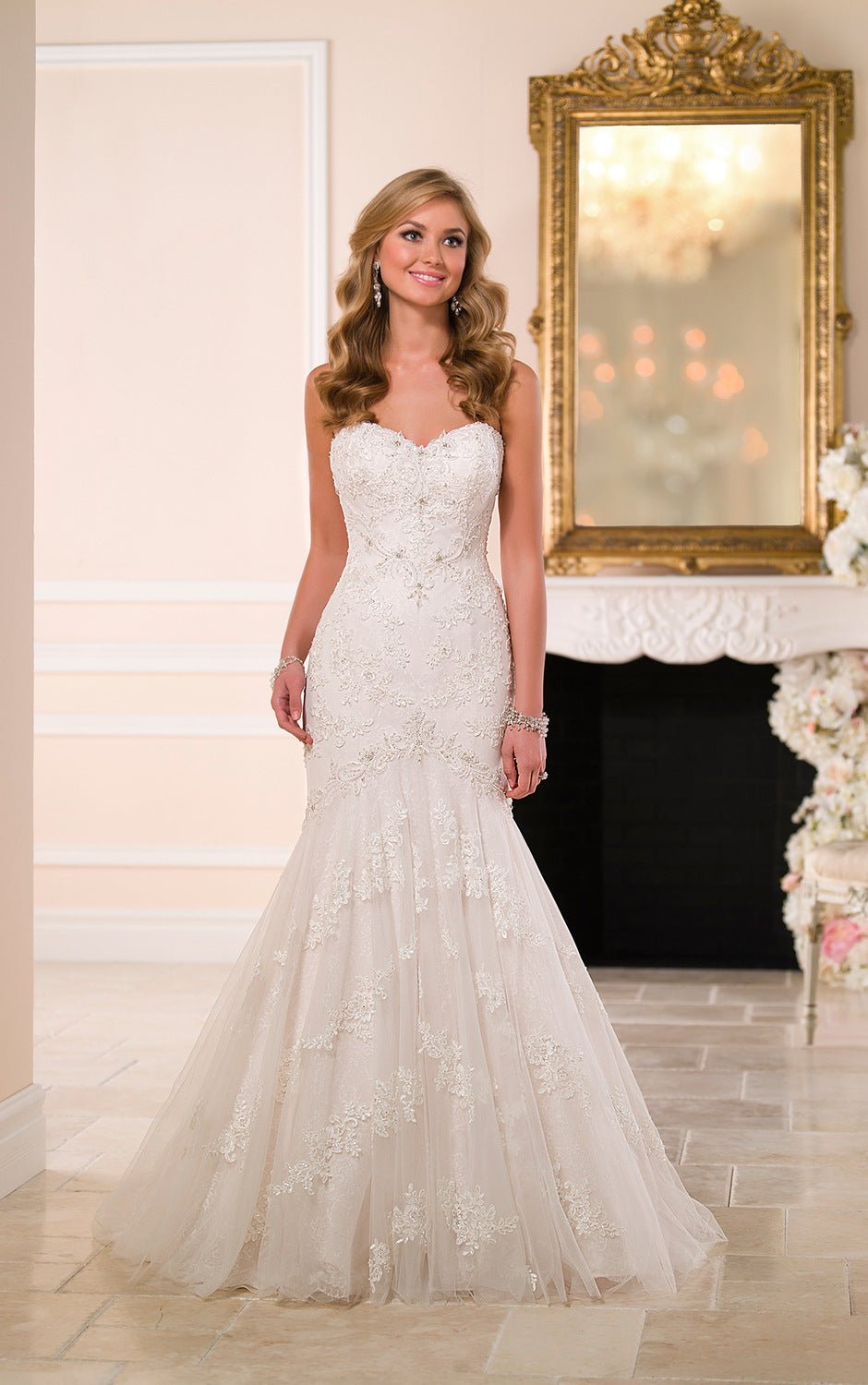 Trailing wedding dress tube top lace wedding dress - RICALOUX