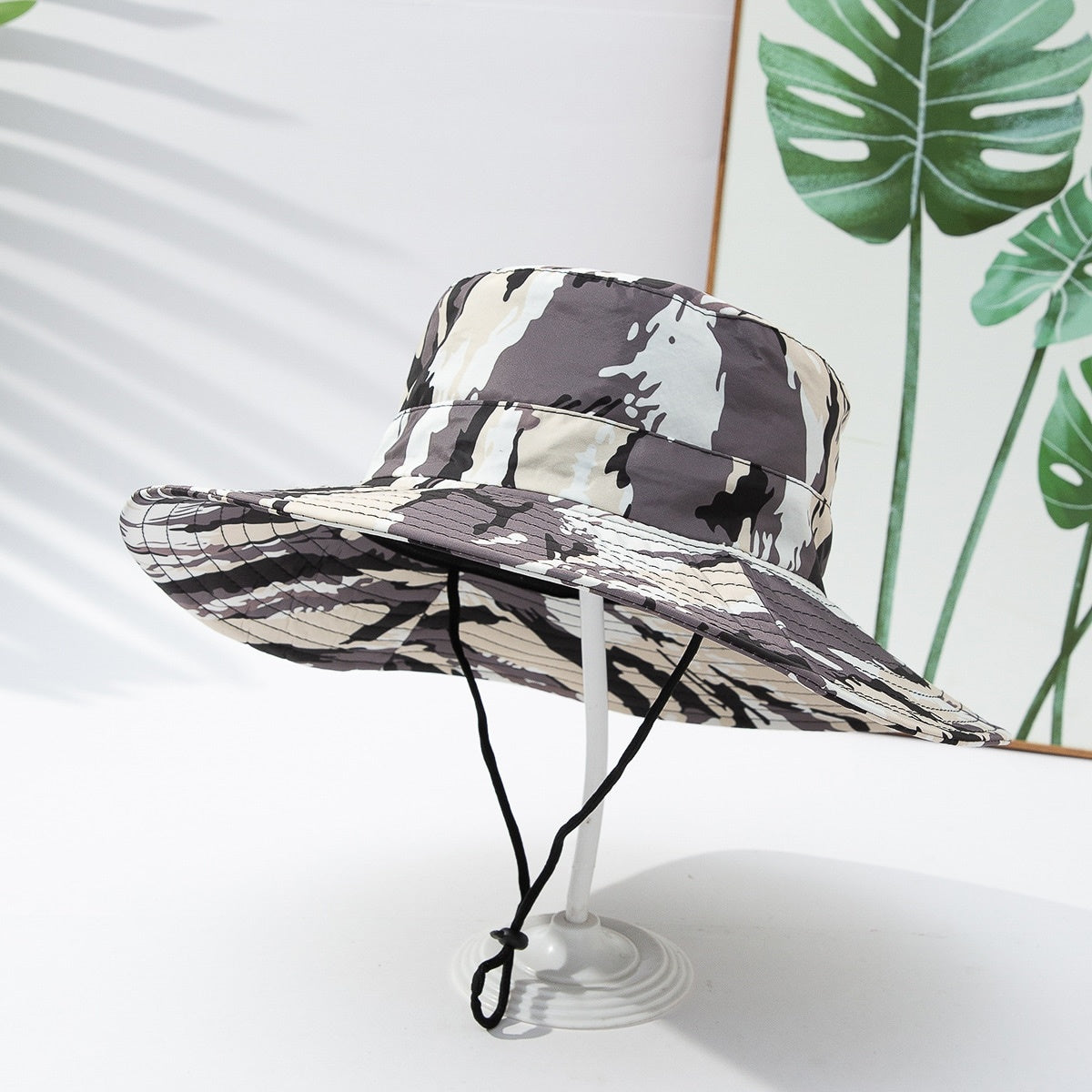 Men's And Women's Identical Color-matched Printed Wide-brimmed Collapsible And Portable Windproof Rope Outdoor Functional Style Fisherman Hat Suitable For Hiking, Fishing And Beach Activities. by Ricaloux