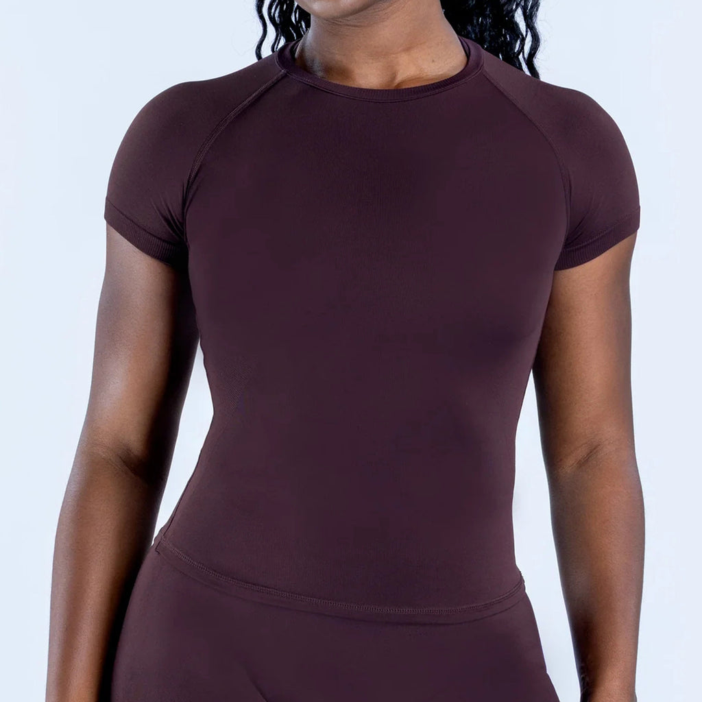 Seamless High-elastic, Moisture-wicking Tight Yoga Short-sleeve Top – Premium 0 | RICALOUX