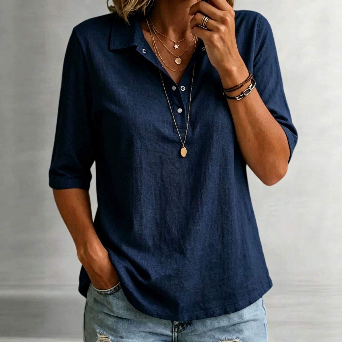 Loose-fitting Casual Mid-sleeve Lapel-collar Solid-color Shirt – Premium 0 | RICALOUX