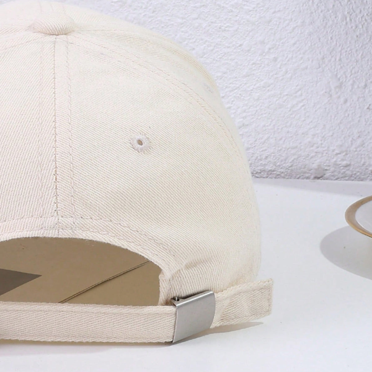 Men's And Women's Matching Light-Gray Embroidered Simple Bear Style Casual Sporty Soft Top Adjustable Baseball Cap Suitable For Daily Commuting And Outdoor Travel – Premium 4 | RICALOUX