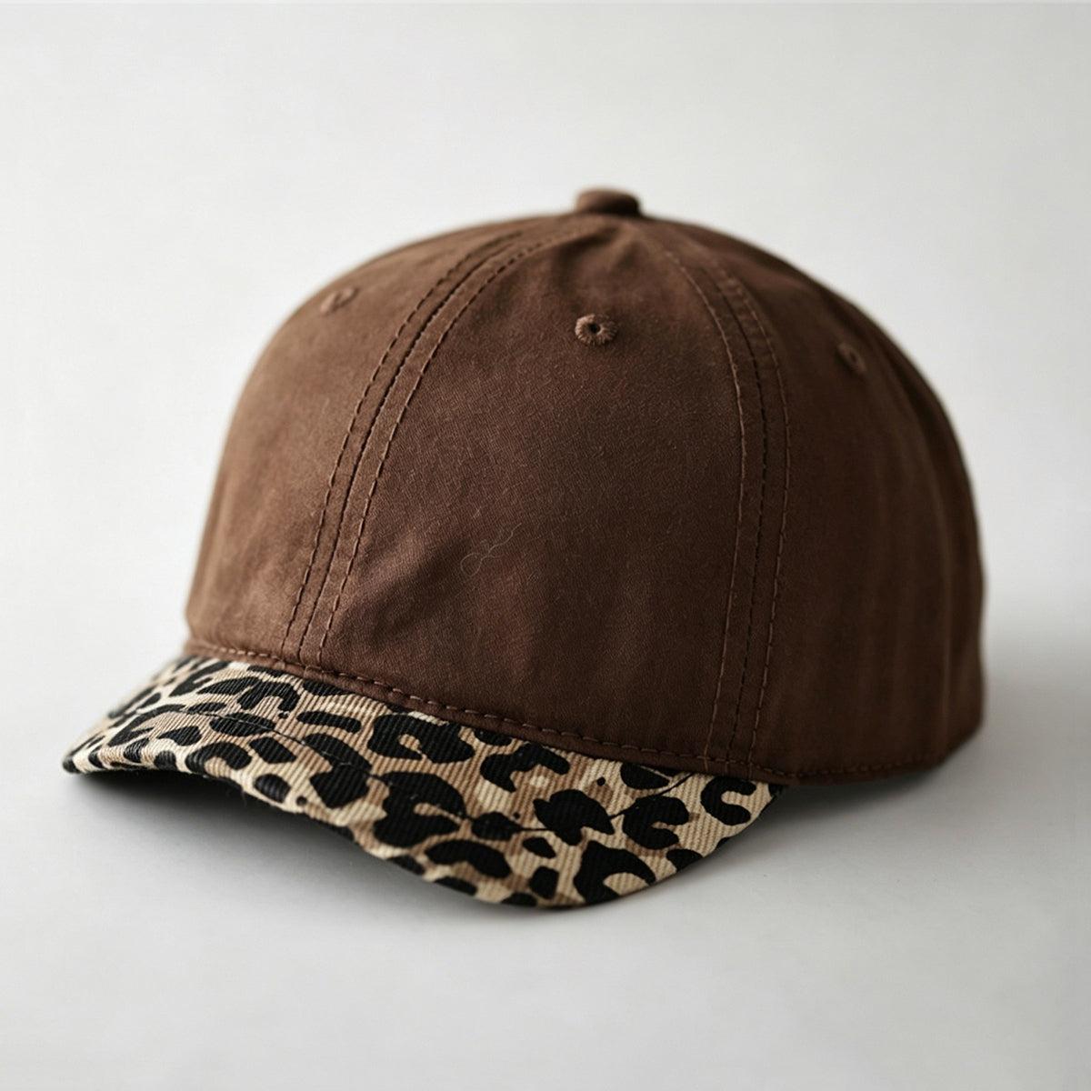 Men's And Women's Universal Leopard Print Brimmed Hat. Cool And Chic Street Style. Short Brim Baseball Cap That Makes Your Face Look Smaller. Suitable For Camping, Shopping And Traveling. – Premium 4 | RICALOUX
