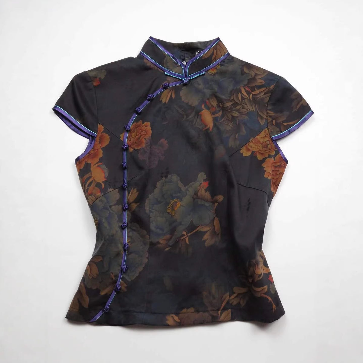 Chinese-style Vintage Stand-collar Slim-fit Waist-cinching Shirt by Ricaloux