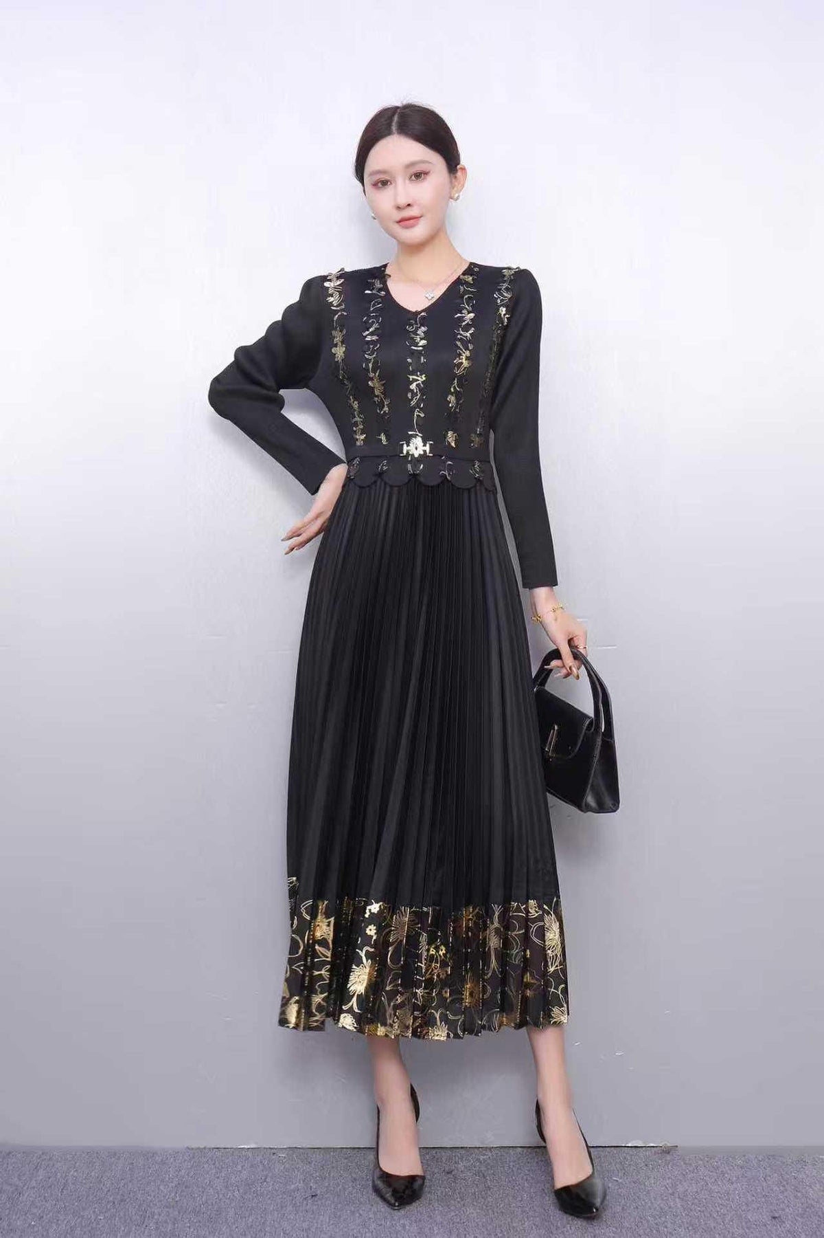 Elegant Plus-Size Loose-Fitting Dress For Women – Premium 0 | RICALOUX