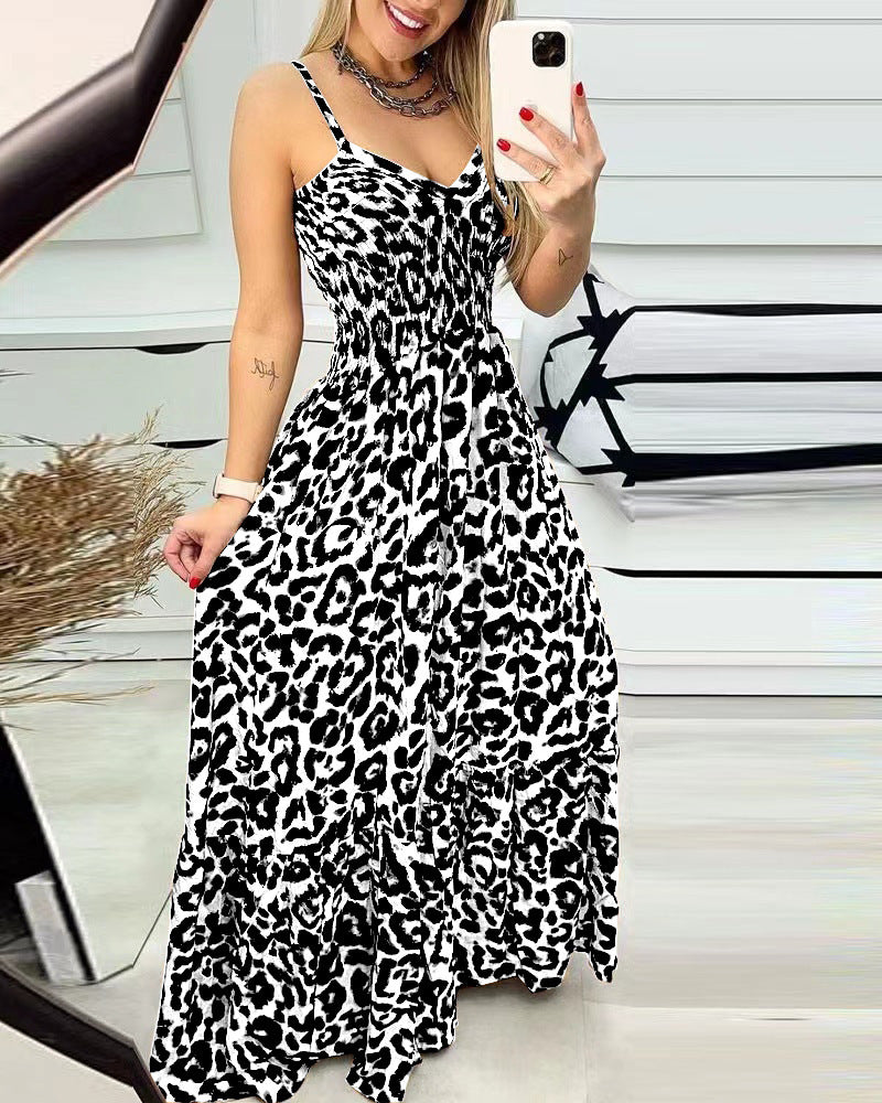 Women's Leopard Print Spaghetti Strap Tiered Maxi Dress V-Neck Smocked Waist Flowy Long Dress For Summer – Premium 4 | RICALOUX