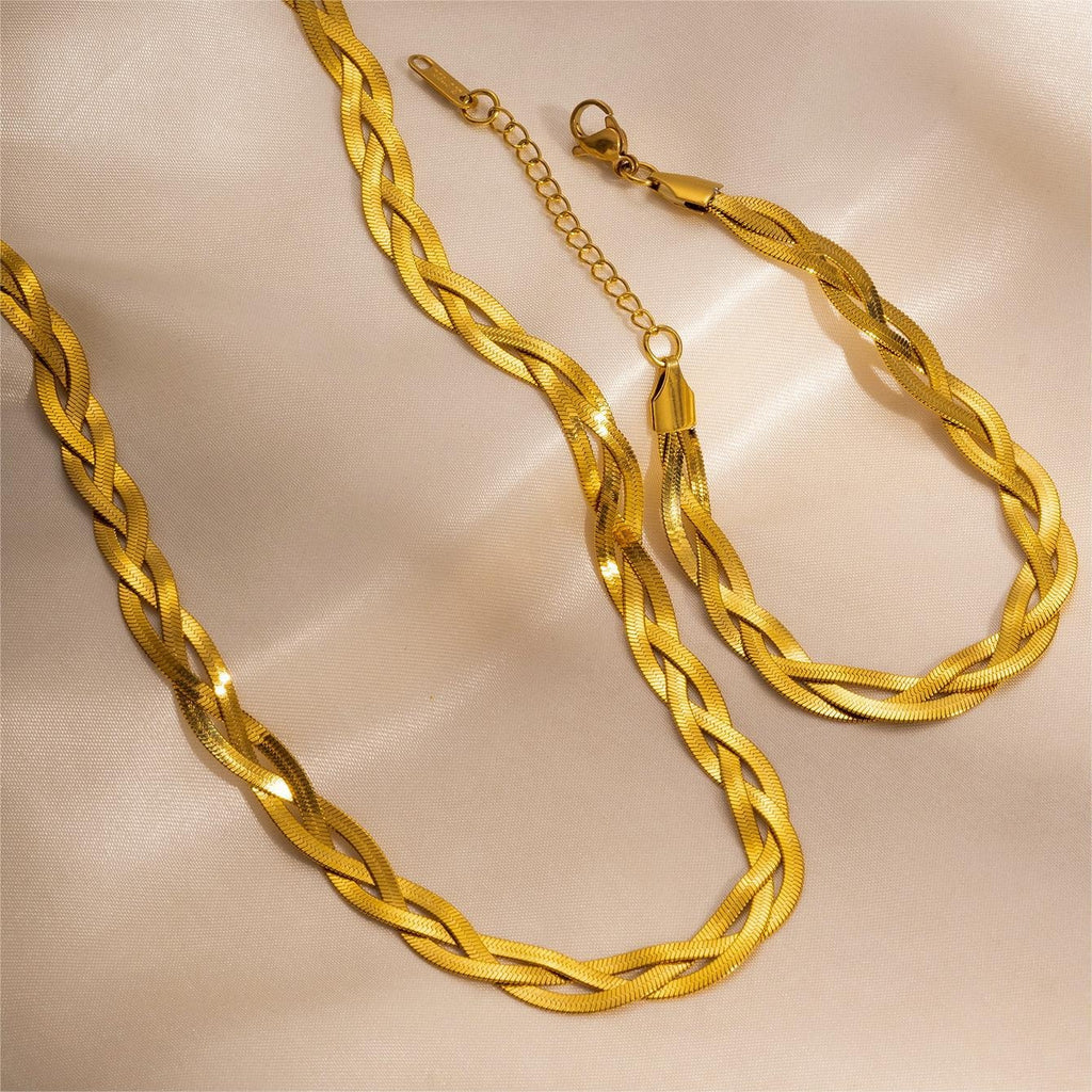 Sleek Stylish Alloy Jewelry For Women by Ricaloux