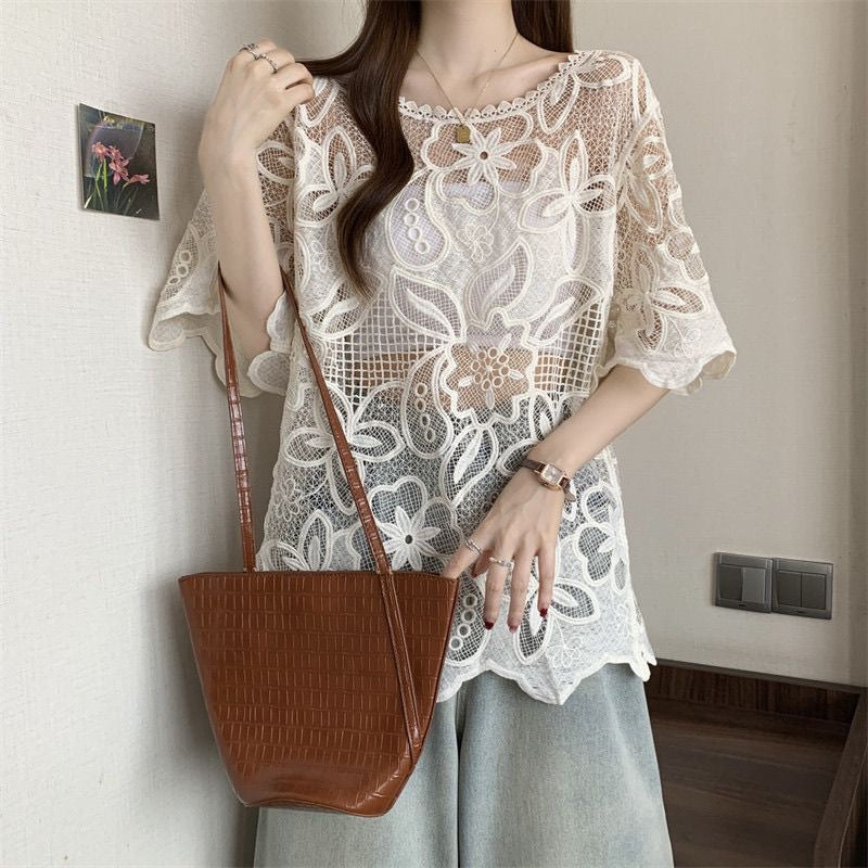 Design-focused Round-neck Lace Chanel-style Womens Top by Ricaloux
