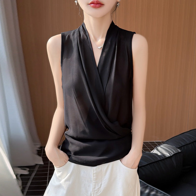 Versatile Figure-flattering Pleated Top With A Cinched Waist by Ricaloux