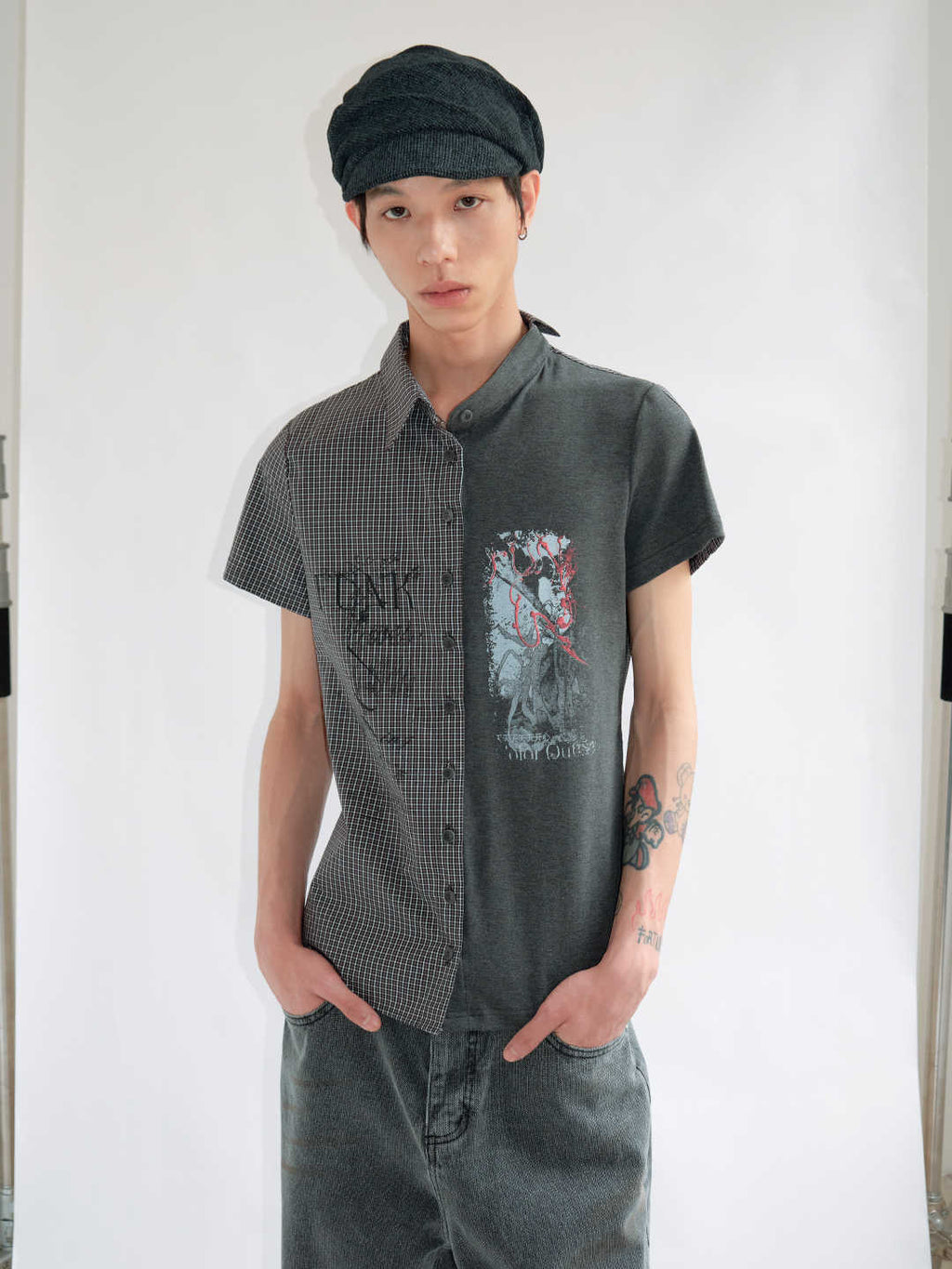 Gothic Printed Short Sleeves With Slightly Waisted Shoulders by Ricaloux
