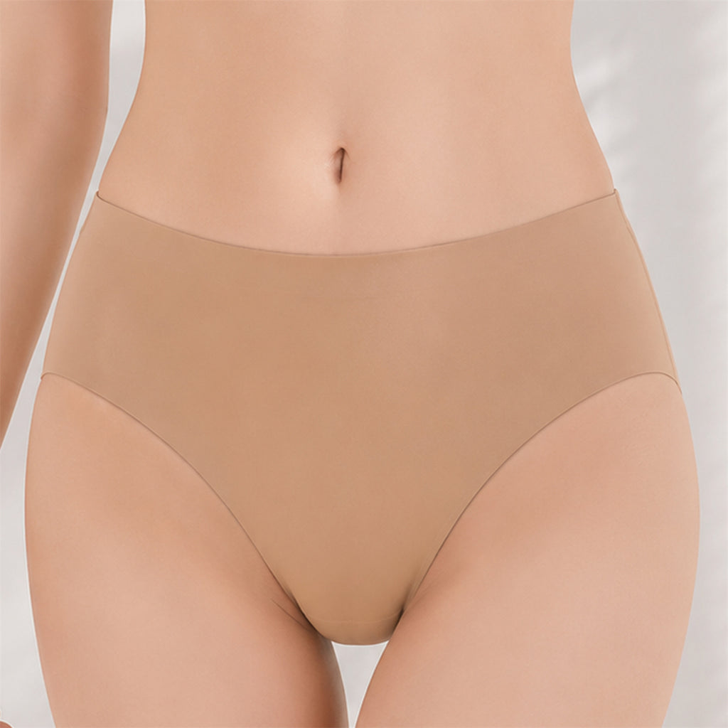 Ice Silk Seamless Underwear by Ricaloux