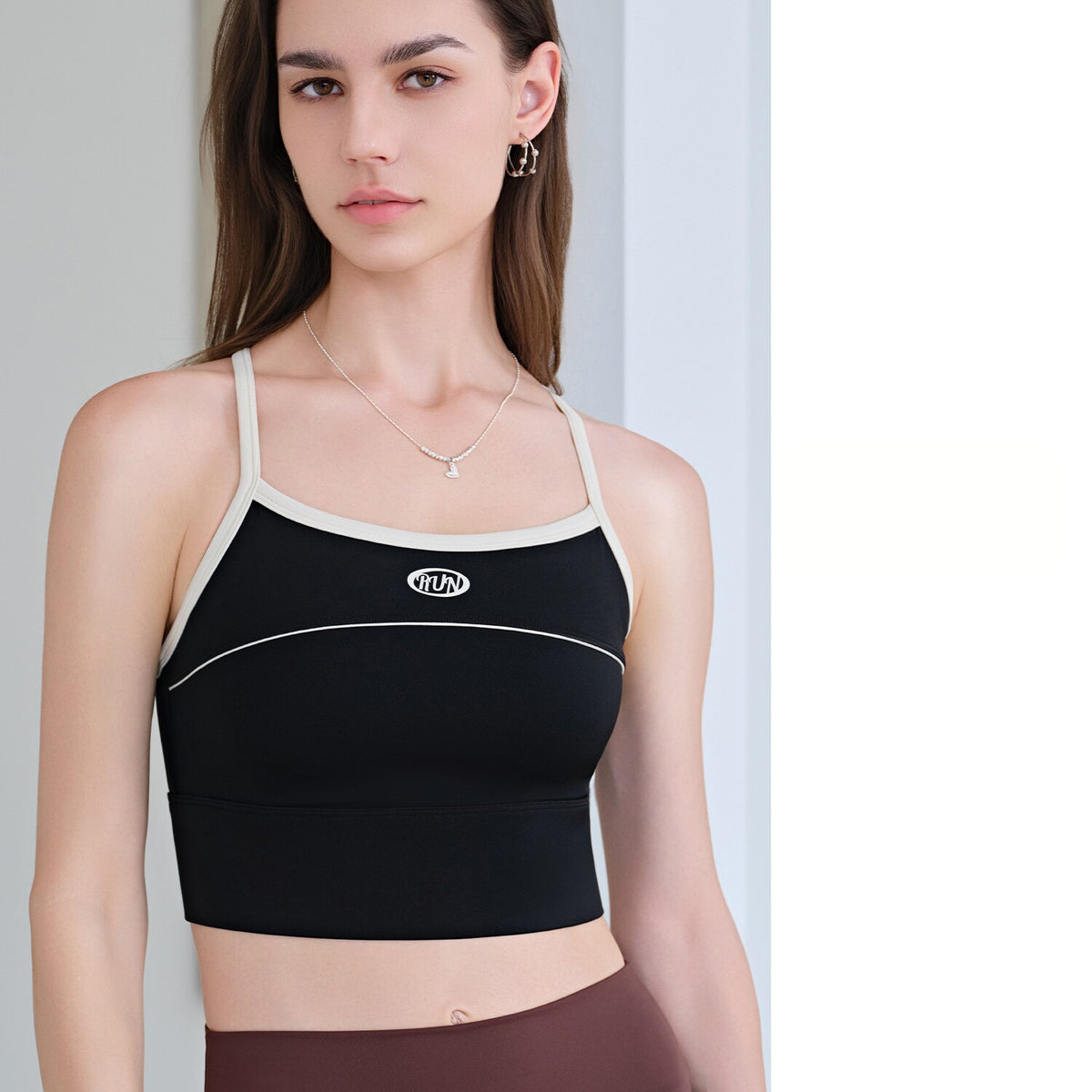Color-blocked Sports Bra With Integrated Cups, Shockproof, Anti-exposure, Outerwear Style, Racerback Design, Thin Shoulder Straps, Yoga Bra – Premium 4 | RICALOUX
