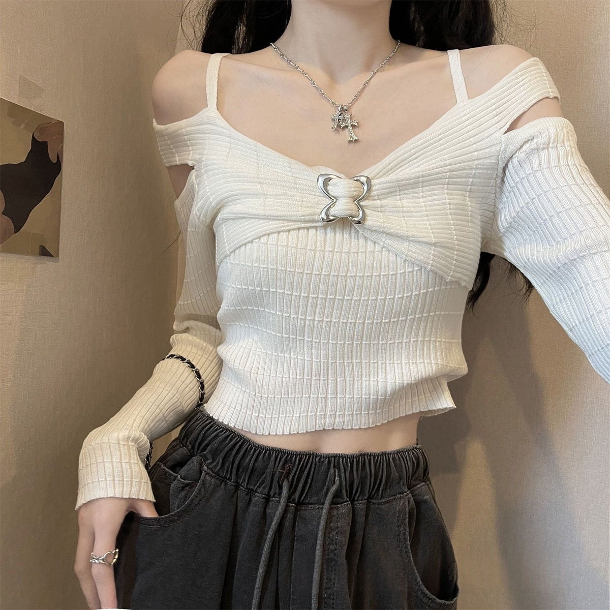 Alluring Long-sleeve Knit Top With A One-shoulder Design – Premium 0 | RICALOUX