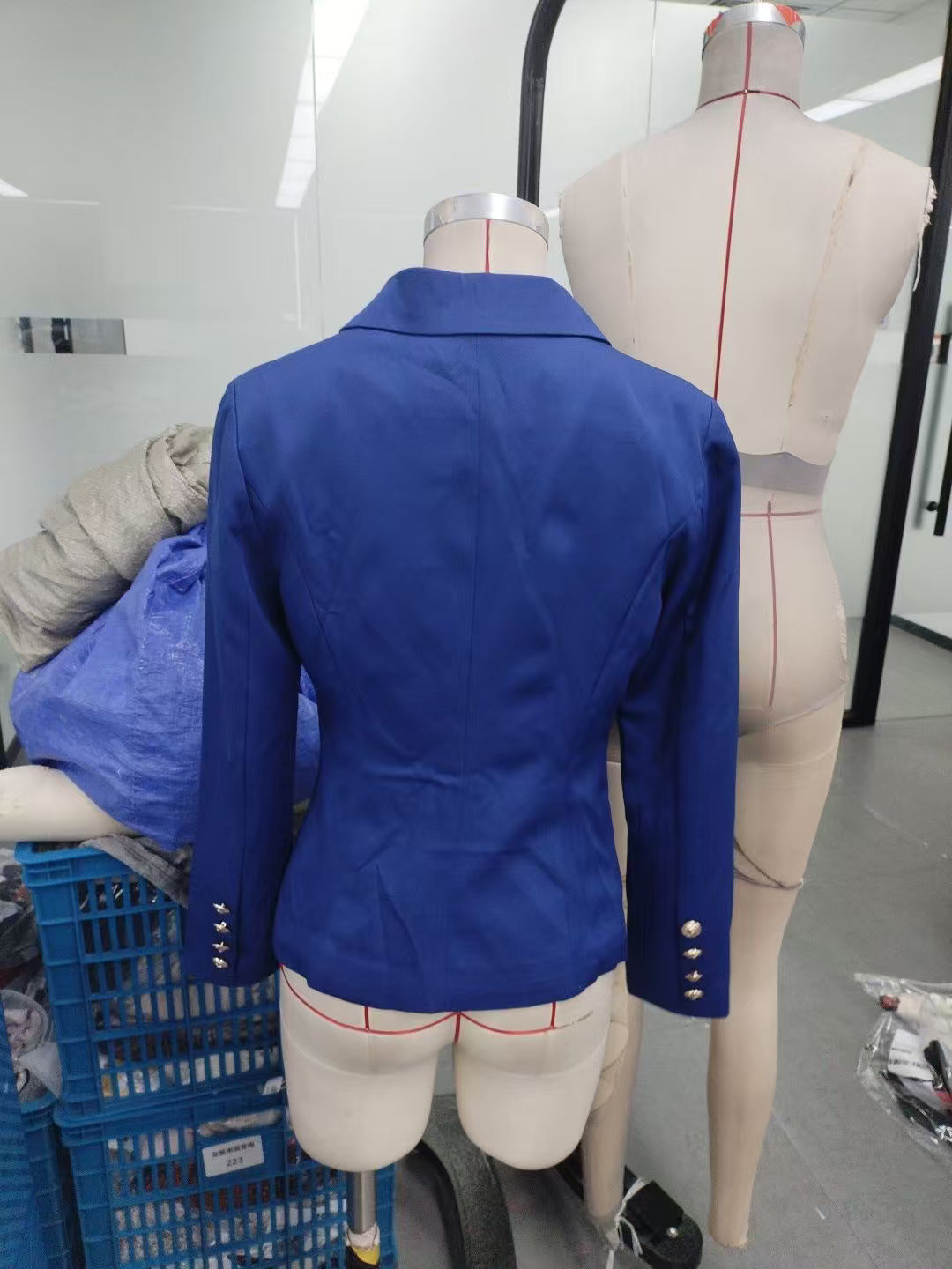 Elegant Womens Blazer For A Sophisticated Commute – Premium 0 | RICALOUX