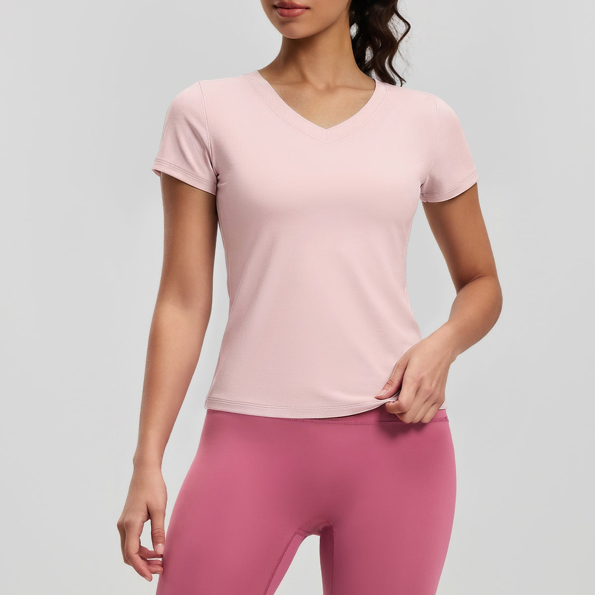 Peach Basic V-neck Short Sleeve Sports Top, Breathable Slim-fit Yoga Shirt For Fitness And Running – Premium 4 | RICALOUX