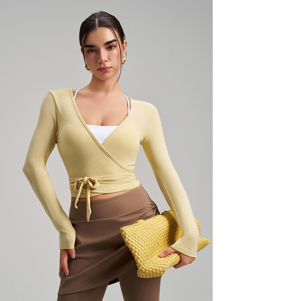 Stylish One-Piece Long-Sleeve Yoga Top With Tie Strap, High-End Outdoor Activewear With Four-Way Stretch For Sports, Dance And Fitness by Ricaloux