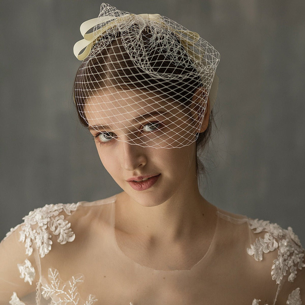 European And American White Mesh Bow Veil - RICALOUX