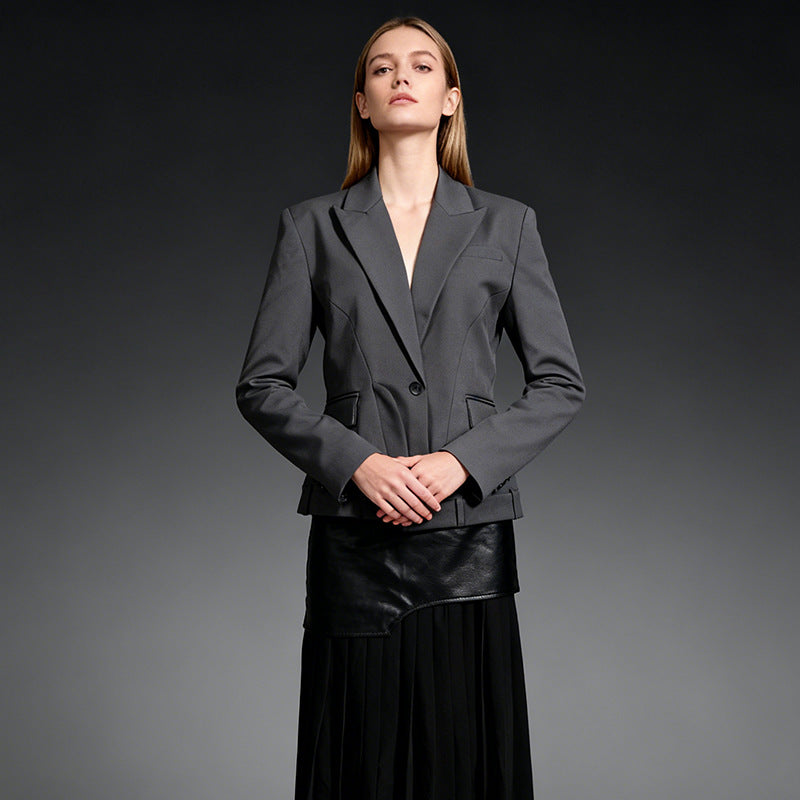 Elegant Work-appropriate Blazer For Women With A High-end Vibe by Ricaloux
