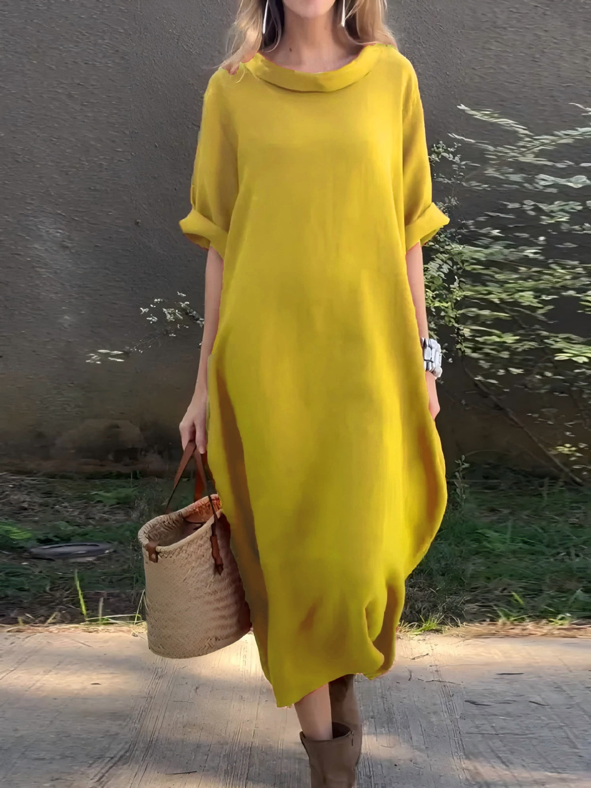 Casual Loose-fitting Round-neck Mid-sleeve Maxi Dress With A Flared Hem – Premium 0 | RICALOUX