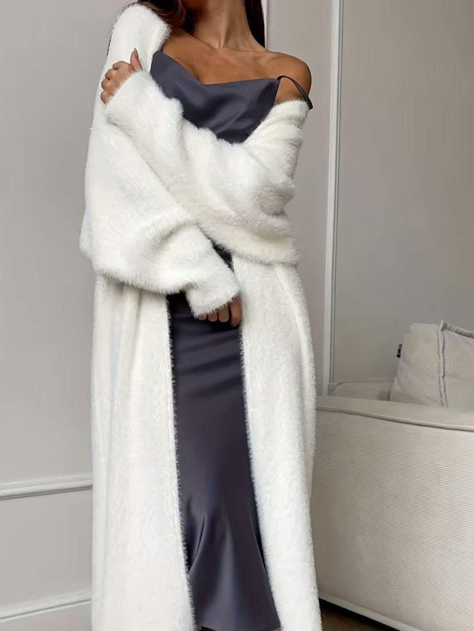 Fluffy Oversized Knitted Cardigan – Premium 0 | RICALOUX