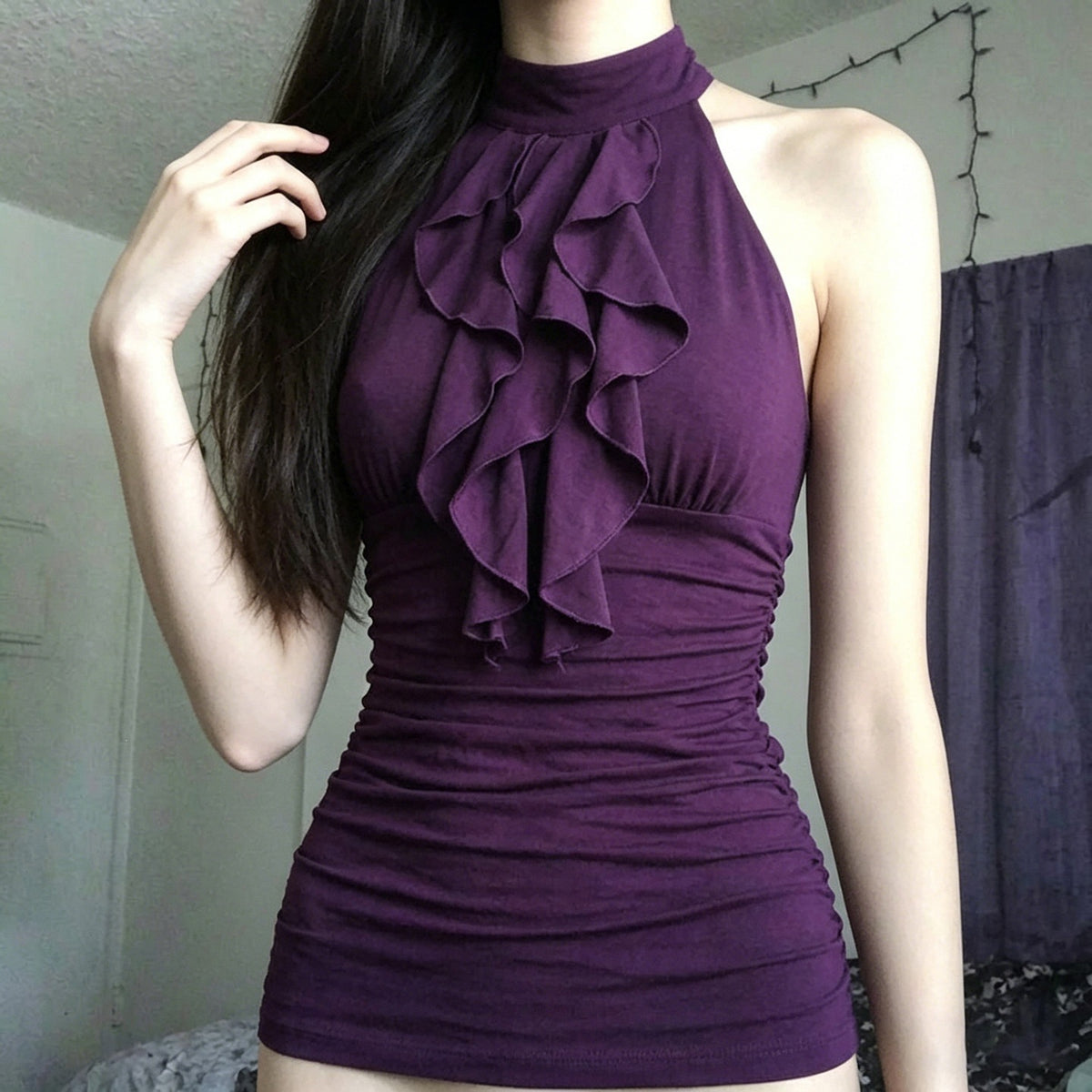 Niche Vintage-style Ruffled Halter-neck Turtleneck Top by Ricaloux