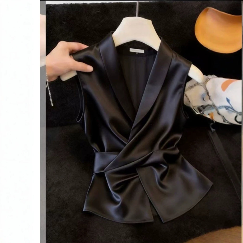 Exquisitely Beautiful French-style Satinwaisted Waistcoat For Women by Ricaloux