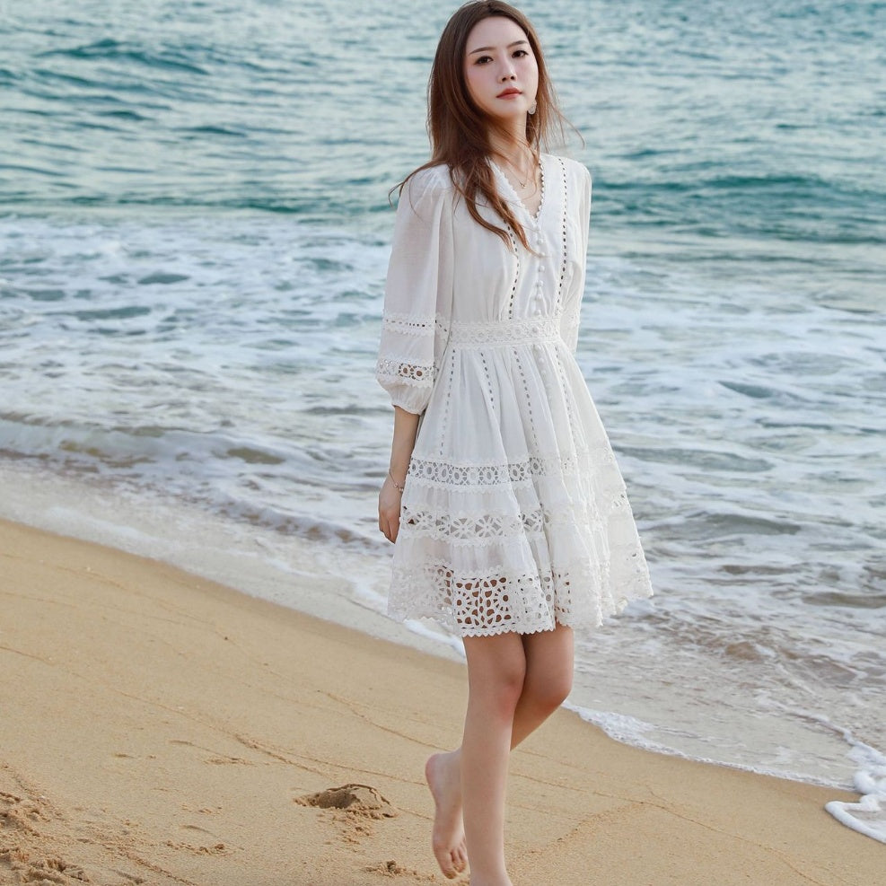 White Lantern-sleeve V-neck Dress – Premium 0 | RICALOUX
