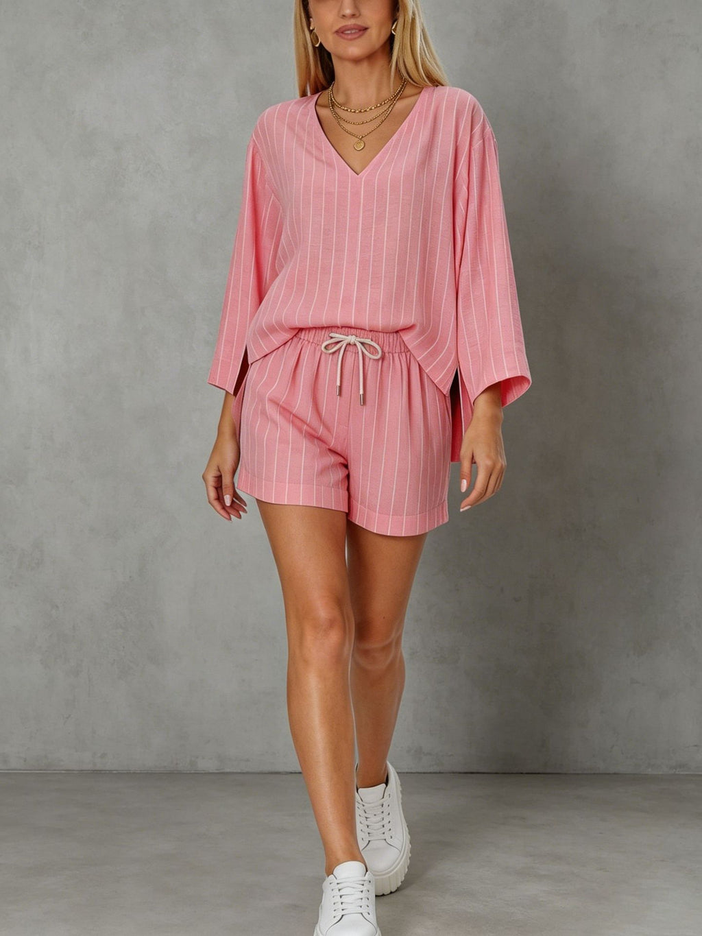 Womens Loose-fit V-neck Long-sleeve Shorts Set by Ricaloux
