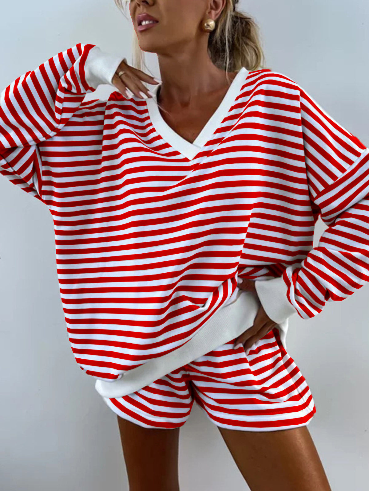 Womens Striped V-Neck T-Shirt And Shorts Set – Premium 0 | RICALOUX
