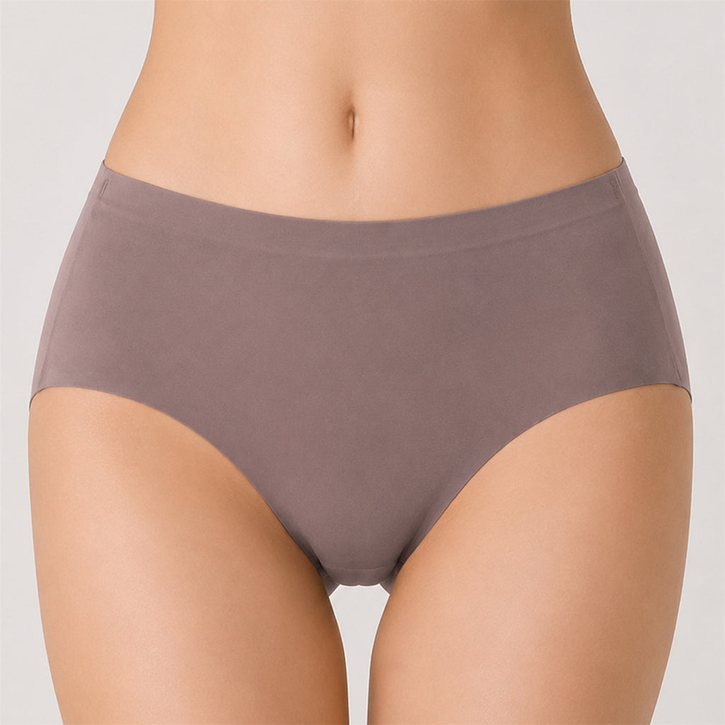 Ice Silk Seamless Underwear by Ricaloux