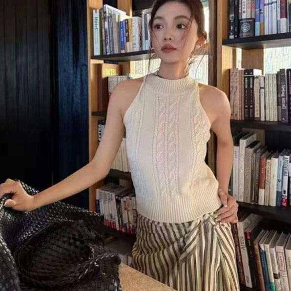 Minimalist Chic Halter-Neck Cable-Knit Textured Knit Vest For Women – Premium 0 | RICALOUX