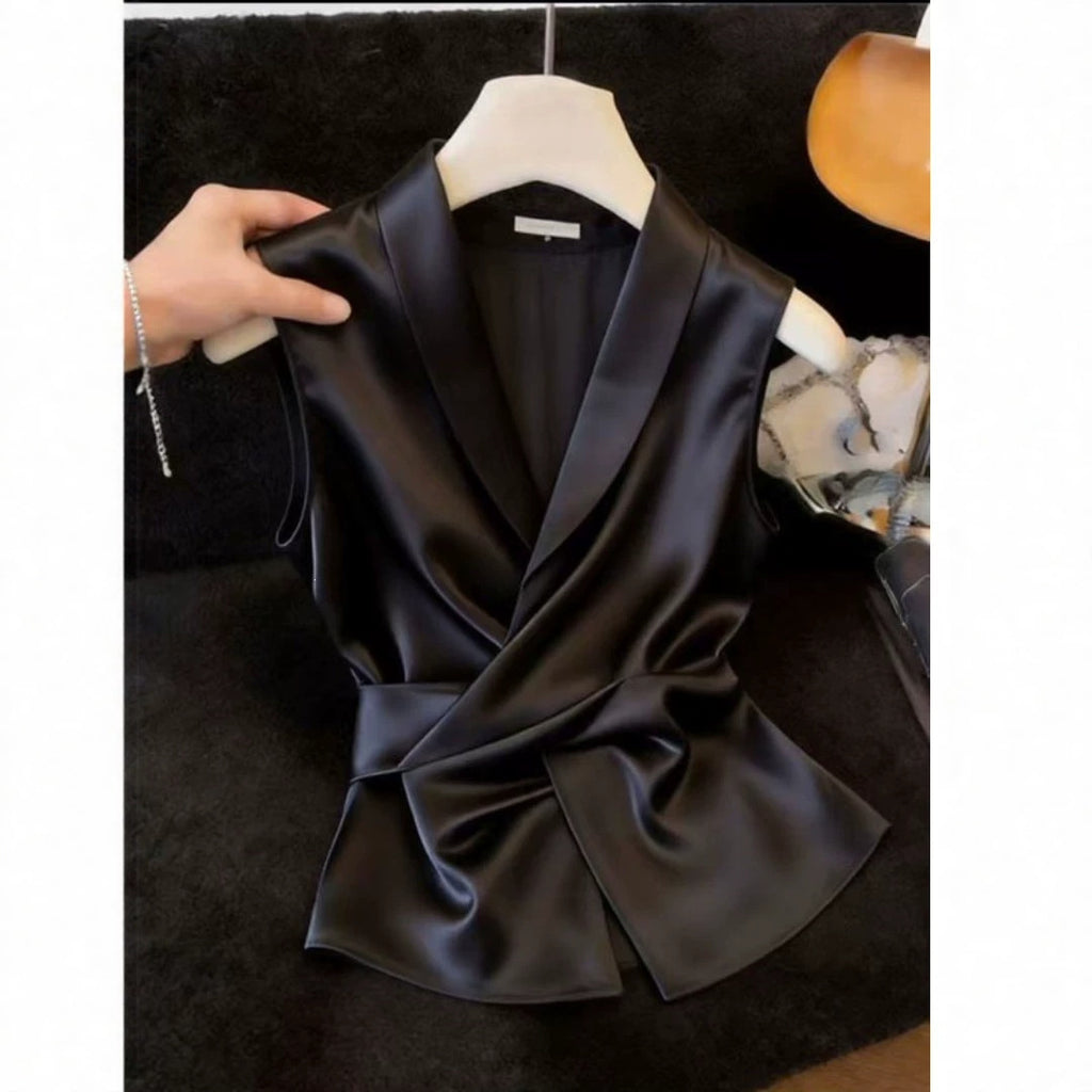 Exquisitely Beautiful French-style Satinwaisted Waistcoat For Women by Ricaloux