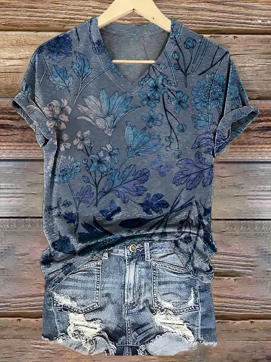 Womens Fashionable Loose-fit Casual V-neck Short-sleeve Top by Ricaloux