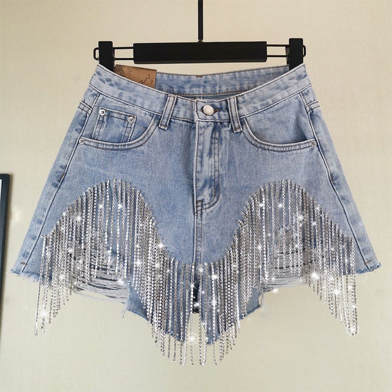 Fashionable Womens Shorts With Ripped Edges Tassels And A Sexy Chain Detail – Premium 0 | RICALOUX