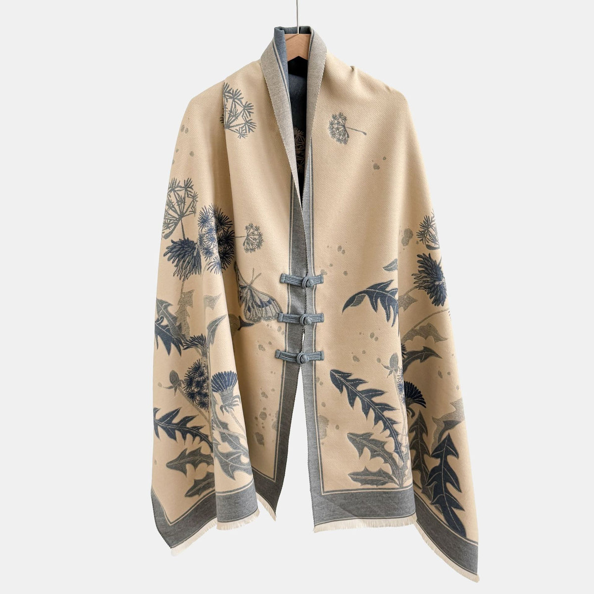 Vintage Knot-button Outerwear Jacquard Shawl by Ricaloux