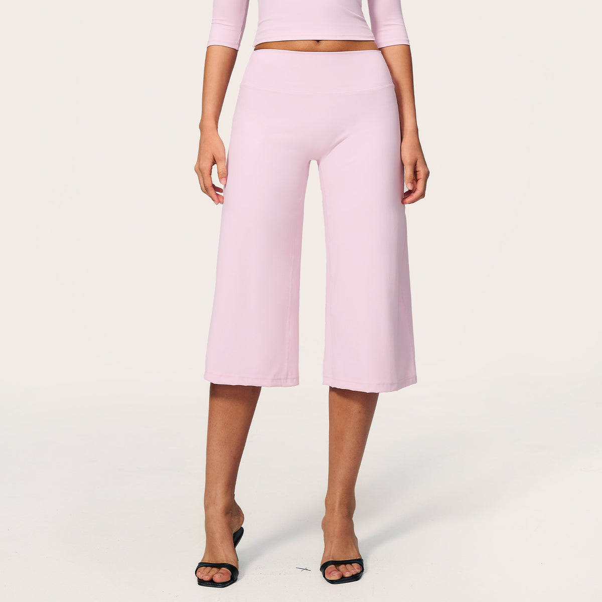 High-Waisted Quick-Drying Loose-Fit Outdoor Shorts by Ricaloux