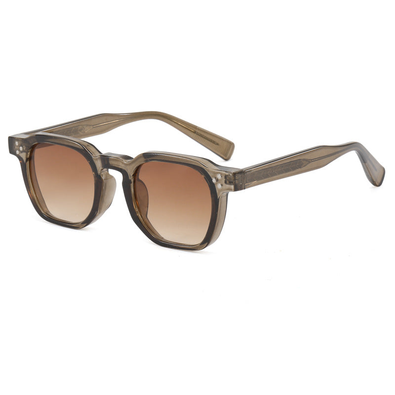 Retro-style Fashion Sunglasses For Men And Women by Ricaloux