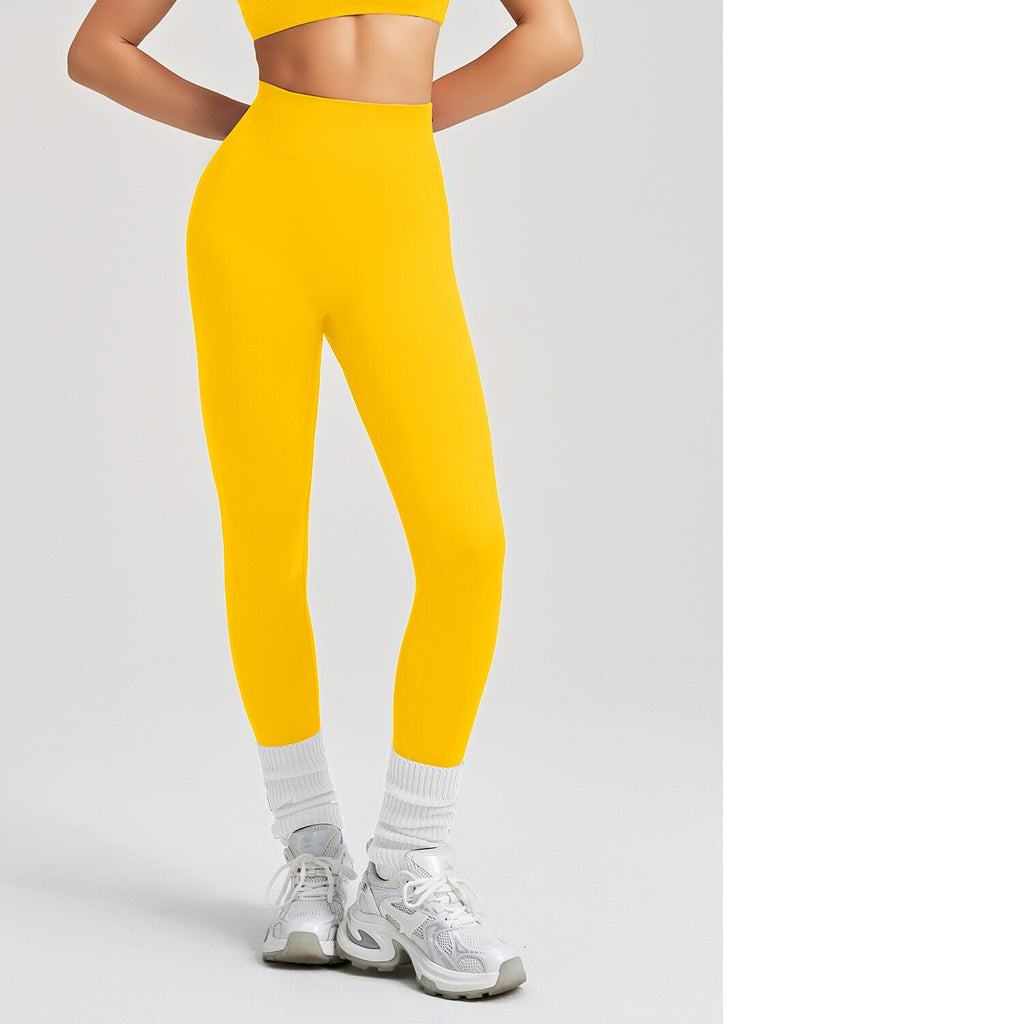 High-Elastic Seamless Knit Yoga Pants For Women, Peach Hip Lifting Workout Leggings For Training, Fitness & Running, Summer Style – Premium 4 | RICALOUX